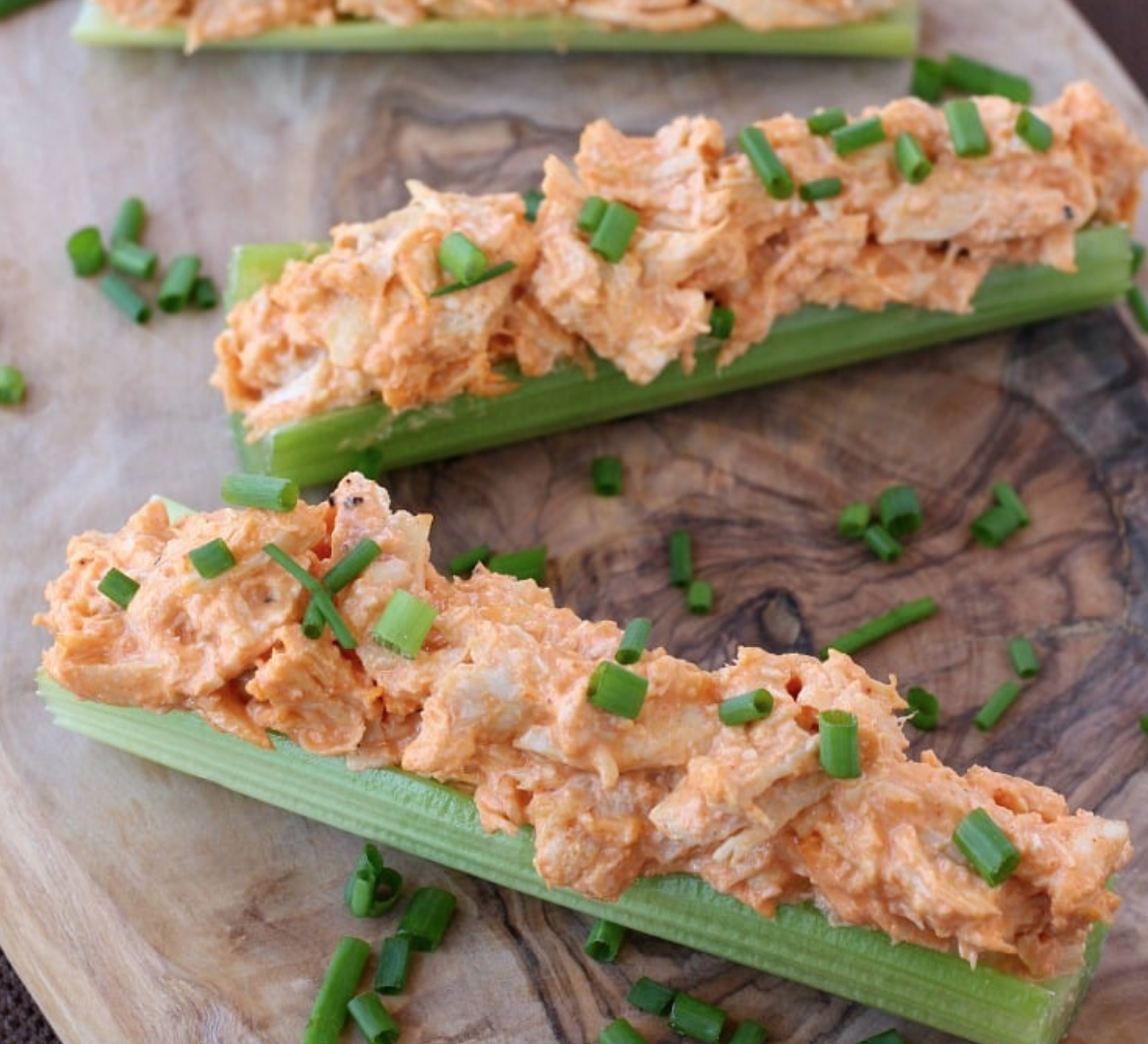 buffalo_chicken_celery_sticks